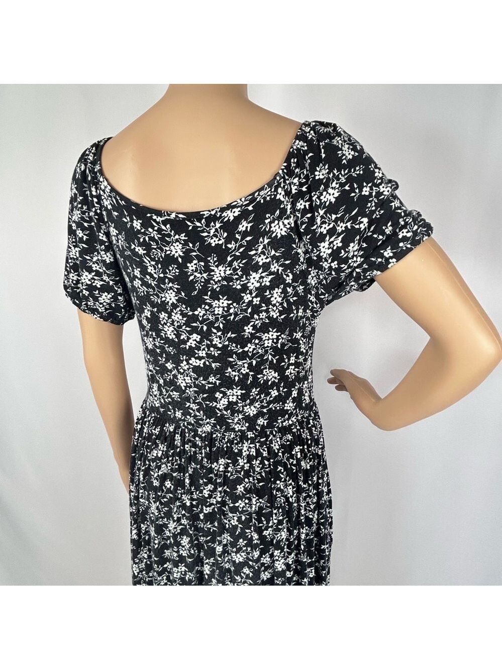 Loveappella Black White Floral V Neck Maxi Dress Medium - Picture 6 of 9